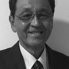 Dr Leslie Yong 