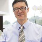 Dr David Lau 