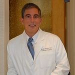  的医生 Gregg M. Anigian MD. Plastic Surgery