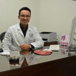  的医生 Dr. Luis Fernando González