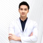 Doctors at Dii Aesthetic Clinic, Siam Paragon