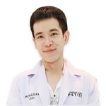 Doctors at Pongsak Clinic Future Park Rangsit