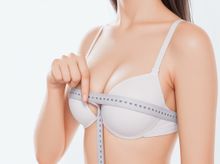 Search and Compare the Best Clinics and Doctors at the Lowest Prices for Breast Reduction in Romania
