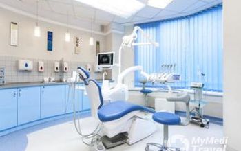 对比关于Imperial Dental提供的 位于 Budapest牙科套系的评论、价格和成本| M-HU1-15