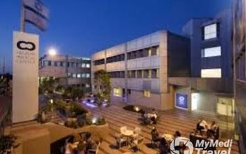 对比关于Herzliya Medical Center提供的 位于 Tzrifin肿瘤学的评论、价格和成本| M-IS1-1