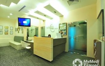 对比关于White Dental Group提供的 位于 新加坡牙科套系的评论、价格和成本| M-I9-5