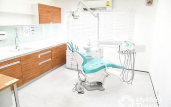 Compare Reviews, Prices & Costs of Anesthetics in Thailand at Smile Signature Dental Clinics | M-BK-8