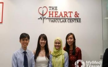 对比关于The Heart & Vascular Centre提供的 位于 新加坡心脏病学的评论、价格和成本| M-I9-13