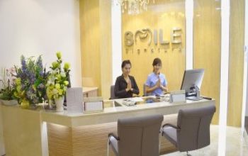 Compare Reviews, Prices & Costs of Dentistry Packages in Bang Bon at Smile Signature at Srinakarin (Seacon Square) | M-BK-115