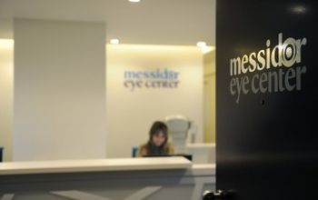 对比关于Messidor Eye Center提供的 位于 比利时眼科学的评论、价格和成本| M-BE1-9