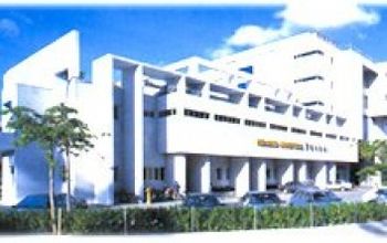 对比关于iLaser Centre - Island Hospital提供的 位于 槟榔屿眼科学的评论、价格和成本| M-M3-11