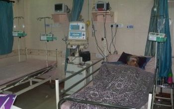 对比关于Shivam Hospital提供的 位于 Bombay肾脏学的评论、价格和成本| M-IN9-108