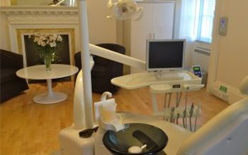 Compare Reviews, Prices & Costs of Dentistry in Somerset at Circus House Dental  Implant Centre | M-UN1-1236