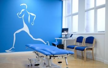 Compare Reviews, Prices & Costs of Plastic and Cosmetic Surgery in Gigg at Sports Physio UK | M-UN1-1771