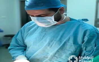 对比关于Dr Andre Chraim - Plastic Surgery提供的 位于 Mansouriyeh脊柱外科的评论、价格和成本| D3CD60
