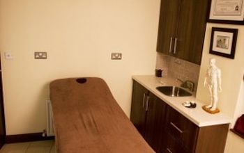 Compare Reviews, Prices & Costs of Cosmetology in Ireland at Jardines Face & Body Clinic | M-DI-68
