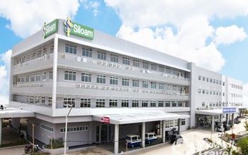 Compare Reviews, Prices & Costs of Traumatology in Indonesia at Siloam Hospitals Kupang | M-I22-1
