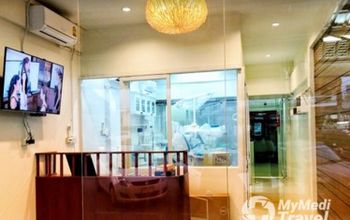 对比关于Numo Dental Clinic提供的 位于 Mueang Chiang Rai牙科学的评论、价格和成本| M-CR-20