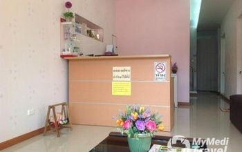 Compare Reviews, Prices & Costs of Dentistry Packages in Koh Pha Ngan at Kanyarat Dental Clinic | M-ST-5