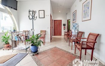 Compare Reviews, Prices & Costs of Cardiology in Calle Ing la Cierva at Clinica SANDALF | 0BA3DD