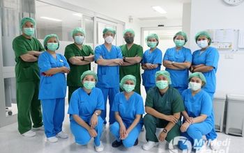 对比关于Thonburi Bamrungmuang Hospital提供的 位于 泰国牙科学的评论、价格和成本| M-BK-2084