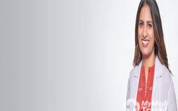 对比关于Dr. Ophelia Veraitch提供的 位于 英国美容学的评论、价格和成本| B3677E