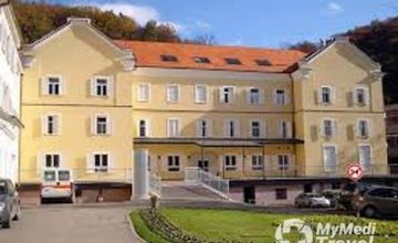 Compare Reviews, Prices & Costs of Oncology in Croatia at Akromion | M-CP2-1