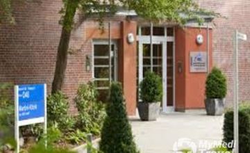 Compare Reviews, Prices & Costs of Urology in Hamburg at Martini Klinik | M-DE4-2