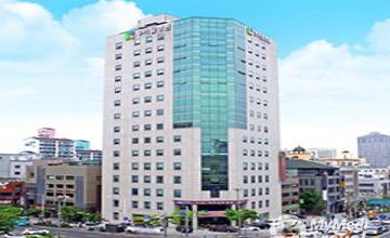 Compare Reviews, Prices & Costs of Neurosurgery in Seoul at Wooridul Spine Hospital | M-SO8-16