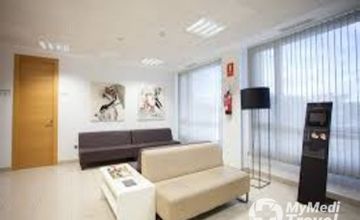 Compare Reviews, Prices & Costs of Plastic and Cosmetic Surgery in Spain at Oftalvist - Vistahermosa 76 | M-SP1-14