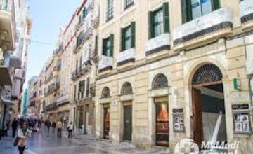 Compare Reviews, Prices & Costs of Dentistry in Malaga at Clinica Cuevas Queipo | M-SP11-1