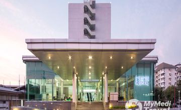 Compare Reviews, Prices & Costs of Spinal Surgery in Thailand at Sikarin Hospital | M-BK-1