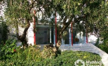 Compare Reviews, Prices & Costs of Pulmonary and Respiratory Medicine in Tunisia at Clinique La Corniche | M-TUT3-2