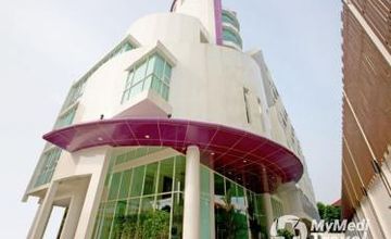 Compare Reviews, Prices & Costs of General Surgery in Bangkok at Kamol Hospital | M-BK-30