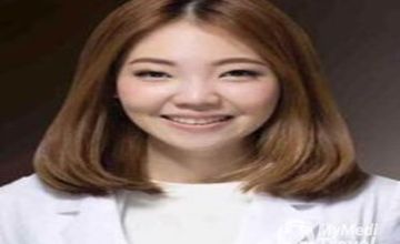 Compare Reviews, Prices & Costs of Plastic and Cosmetic Surgery in Nakhon Ratchasima at Kornvikka Clinic | M-NR-4