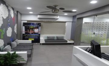 Compare Reviews, Prices & Costs of Dentistry in Mumbai at Smile Again Dental Clinic | M-IN9-12