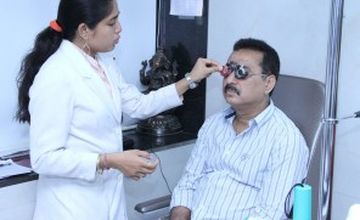 Compare Reviews, Prices & Costs of Ophthalmology in Mumbai at Kenia Eye Hospital | M-IN9-19