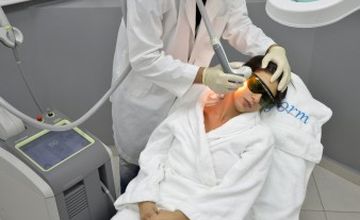 Compare Reviews, Prices & Costs of Dermatology in Beirut at Cliniform Medical Aesthetic Clinic | M-LE1-8