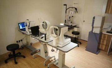 Compare Reviews, Prices & Costs of Ophthalmology in Selangor at Optiker Optometry | M-M2-21