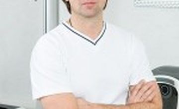 Compare Reviews, Prices & Costs of Ophthalmology in Ukraine at Andrei Ruban | M-UK1-29