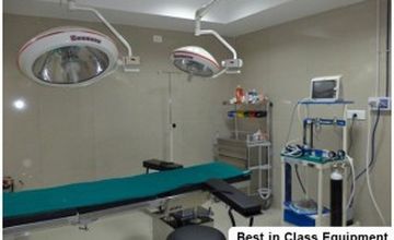 Compare Reviews, Prices & Costs of Hair Restoration in Chandigarh at Tricity Institute of Plastic Surgery (TIPS) | M-IN2-20