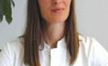 Compare Reviews, Prices & Costs of Hair Restoration in Belgium at Transhair - Antwerp | M-BE1-24