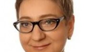 Compare Reviews, Prices & Costs of Hair Restoration in Bielsko Biala at Medmix Hair Clinic | M-PO1-9