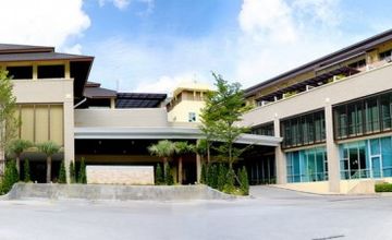 Compare Reviews, Prices & Costs of Ophthalmology in Phuket at Lasik Phuket International Hospital | M-PH-35