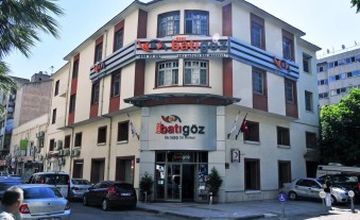 Compare Reviews, Prices & Costs of Ophthalmology in Izmir at Batıgöz | M-TU5-26
