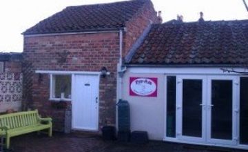 Compare Reviews, Prices & Costs of Colorectal Medicine in North Yorkshire at Pro-Am Sports Injury Clinic | M-UN1-866