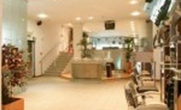 Compare Reviews, Prices & Costs of Cosmetology in West Midlands at B in the City | M-UN1-870