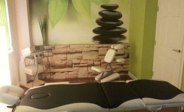 Compare Reviews, Prices & Costs of Physical Medicine and Rehabilitation in Northamptonshire at Cryo-U&K Ltd | M-UN1-995