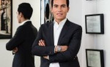 Compare Reviews, Prices & Costs of Plastic and Cosmetic Surgery in Paris at Docteur Benjamin Cozanet - DBC Esthetic | M-FP2-16