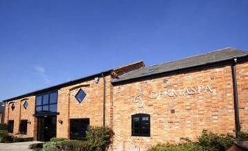 Compare Reviews, Prices & Costs of Plastic and Cosmetic Surgery in Buckinghamshire at Dermaspa Milton Keynes | M-UN1-1086